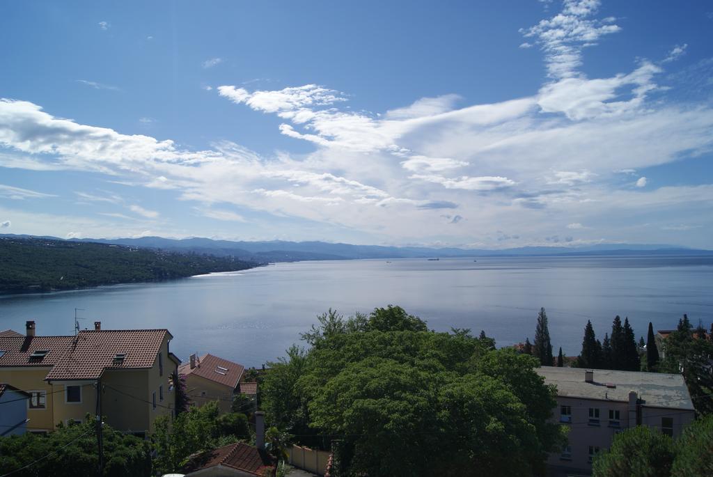 Apartment Opatija Phòng bức ảnh