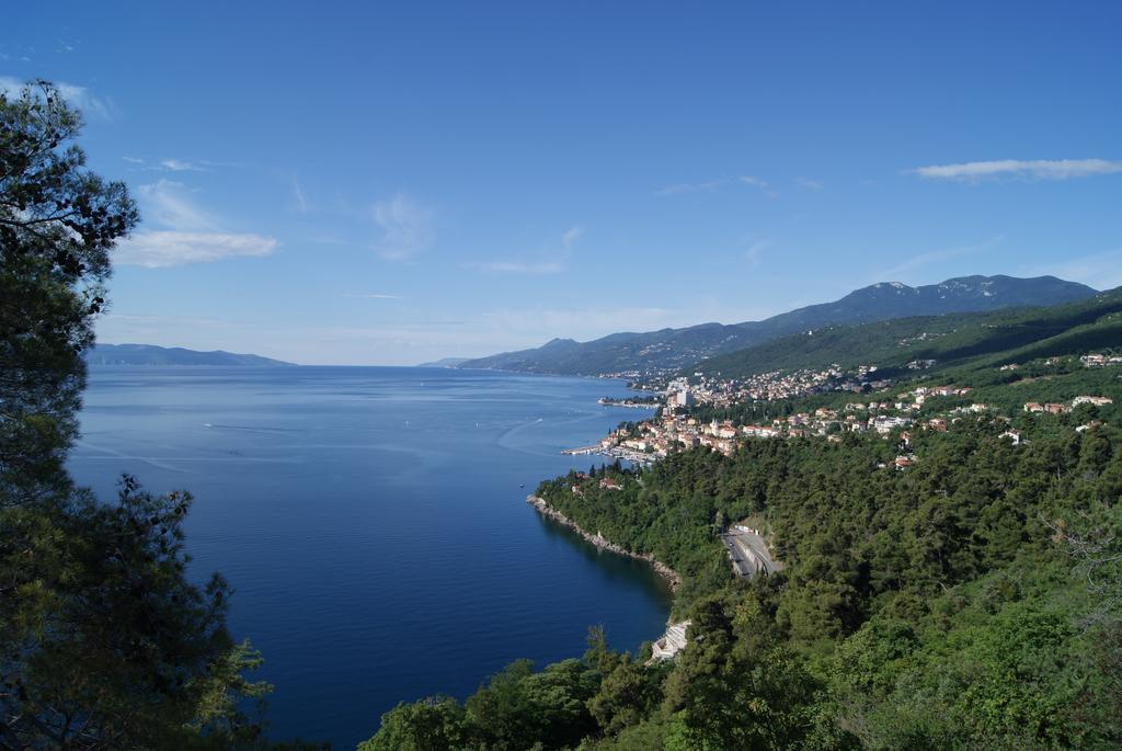 Apartment Opatija Phòng bức ảnh